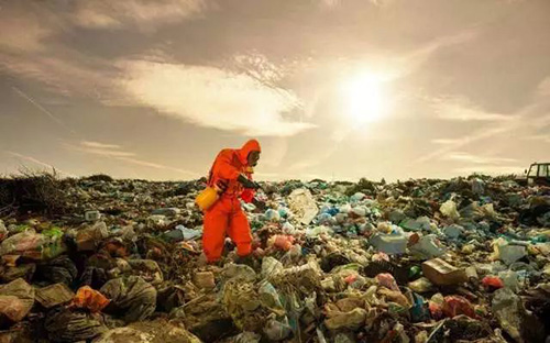 婁底市浩天環(huán)?？萍加邢薰?婁底危險(xiǎn)廢物經(jīng)營,環(huán)保技術(shù)開發(fā)及咨詢推廣,環(huán)境設(shè)施建設(shè),危險(xiǎn)廢物運(yùn)營管理